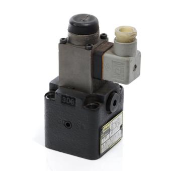 Hydraulic directional control valve  Used